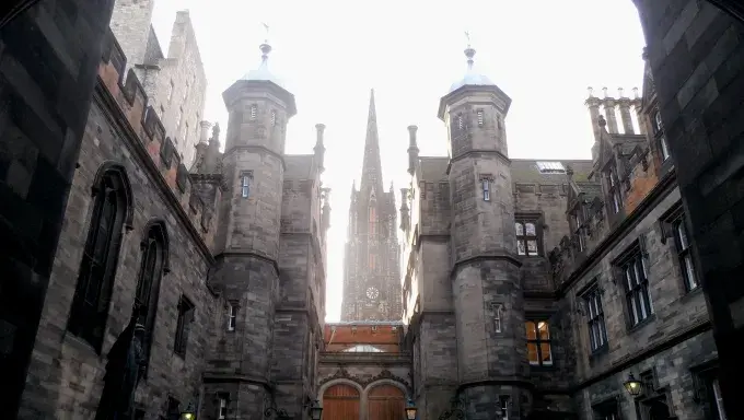 New College Courtyard and Entrance